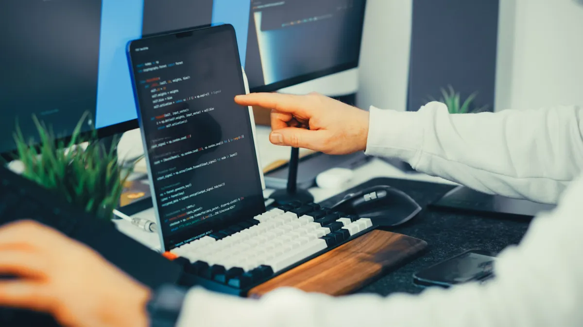 Illustration of HTML smuggling assembling malware inside a web browser